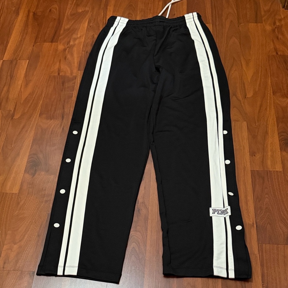 PINK Victoria's Secret SNAP Black Joggers with White Side snap Stripes